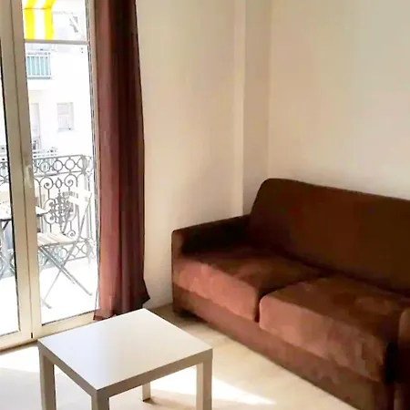 Centre Proche La Apartment